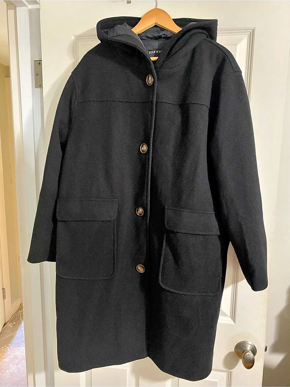 Bernardo Women's Black Hooded Coat Size XL Like New